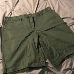 18W lands end mid rise shorts